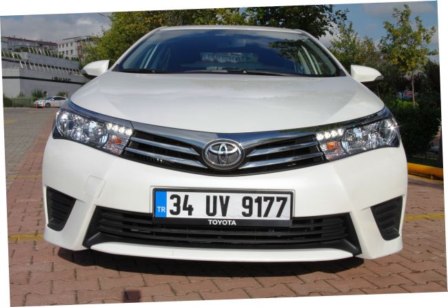 Yeni Toyota Corolla; Konforlu, Performanslı ve Cimri