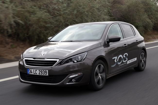 Yeni Peugeot 308 1.2l 130 hp PureTech 1 depo yakıt ile  Edirne’den Ardahan’a 1.718 km yol kat etti.