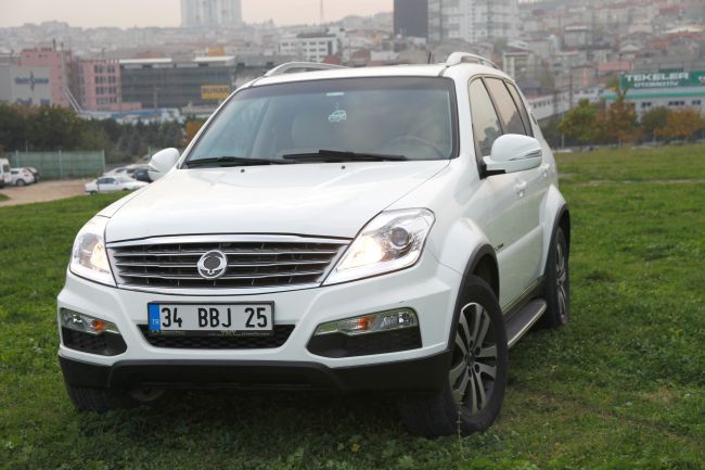 Ssangyong Rexton W e-XDI  4X4 AT LX Testi