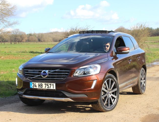 VOLVO XC60 D4 R-Design Testi