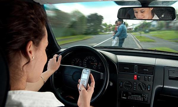 Dikkat! Facebook, Whatsapp, Twitter Kaza Yaptırıyor