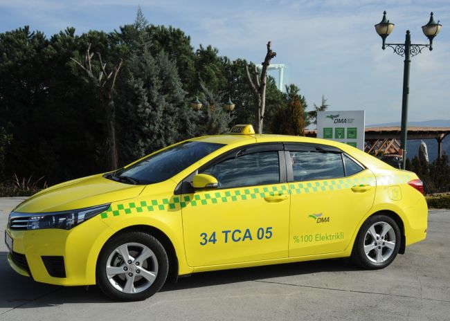 Türkiye’nin ilk ve tek elektrikli taksisi yola çıktı