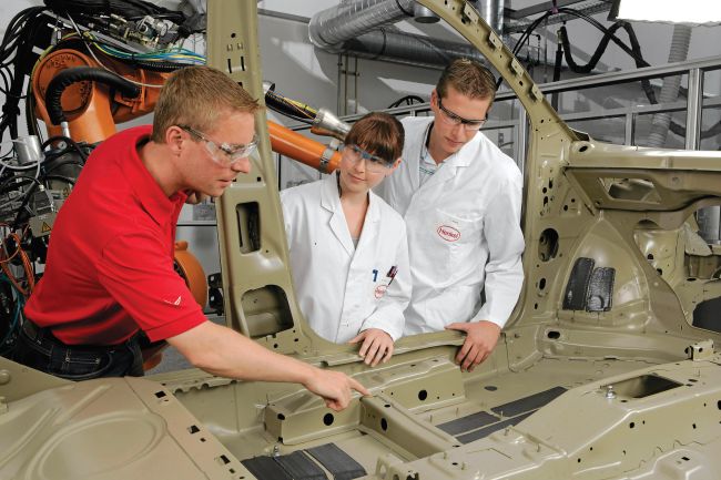 Henkel Otomobilleri %25 Hafifletti