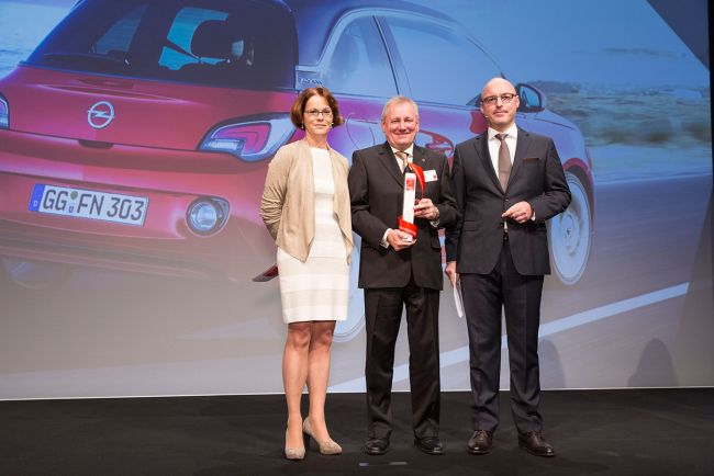 Opel Yeni Yıla Ödül ile Başladı!