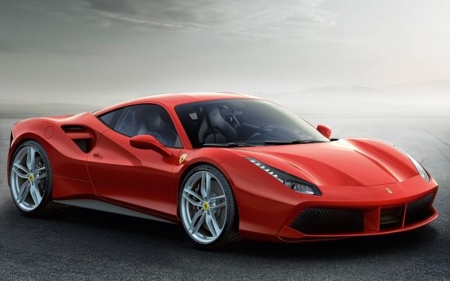 Ferrari 488 GTB ilk kez 85. Cenevre Otomobil Fuarı’nda görücüye çıkacak.