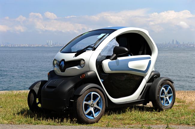 Renault Twizy’yi artık B ehliyetli sürücüler de kullanabilecek