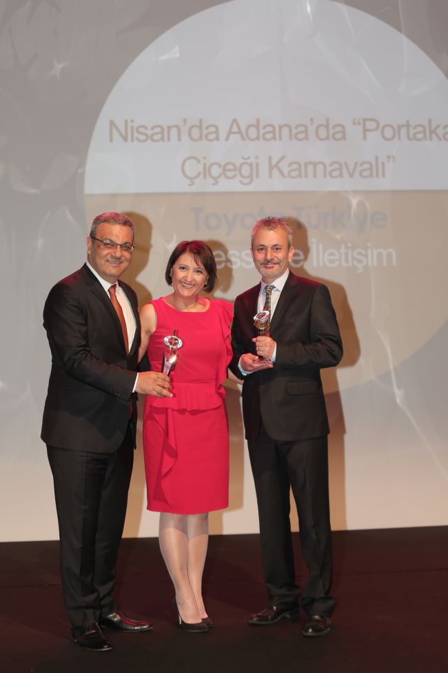 Massage İletişime Portakal Çiçeği Karnavalı TÜHİD’den Birincilik Getirdi