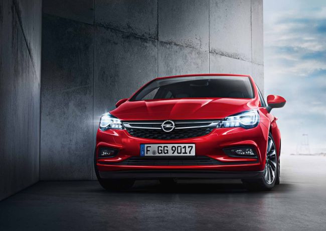Yeni Opel Astra’ya “Safetybest 2015” Ödülü