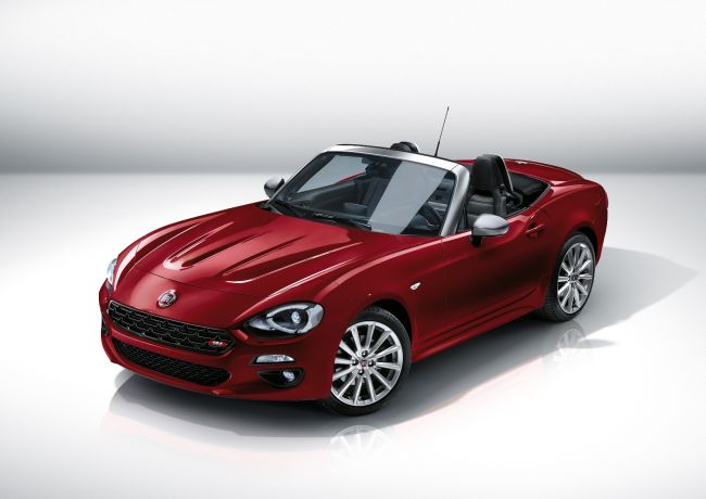 Fiat 124 Spider Efsanesi Geri Dönüyor!