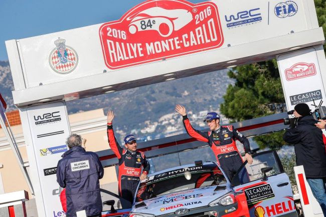 Hyundai Yeni i20 WRC, Sezona Podyumla Başladı