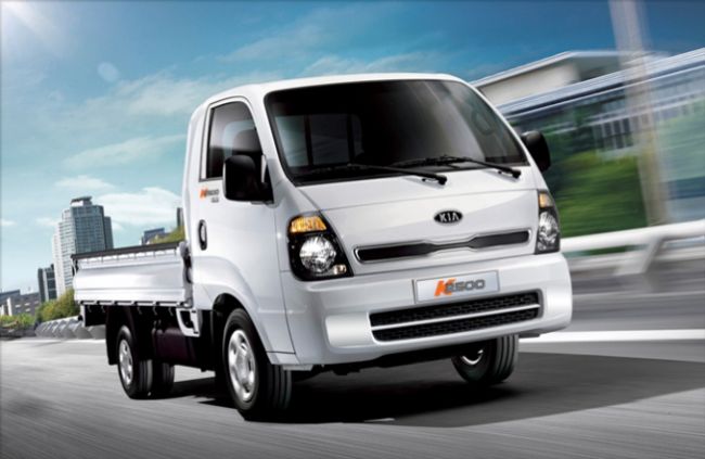 KIA’YA “YILIN EN HIZLI BÜYÜYEN HAFİF TİCARİ MARKASI” ÖDÜLÜ