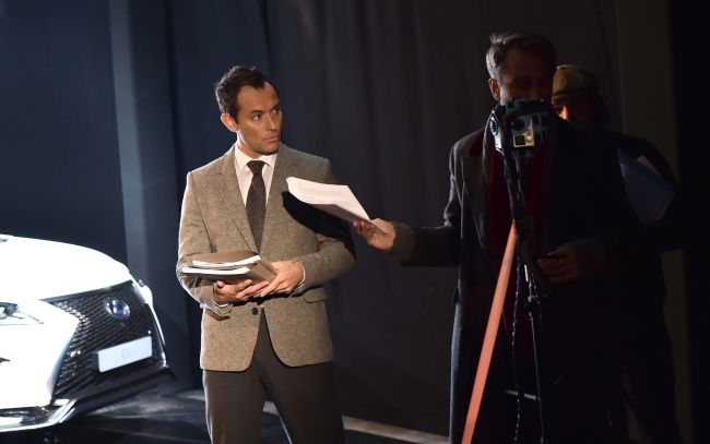 Lexus’un Yıldızı Jude Law Şaşırttı