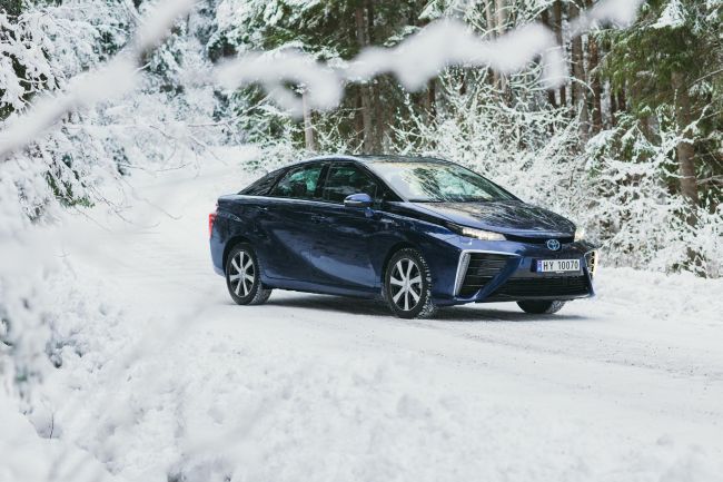 Sıfır Emisyonlu Toyota Mirai Avrupa’da  Yaygınlaşmaya Devam Ediyor