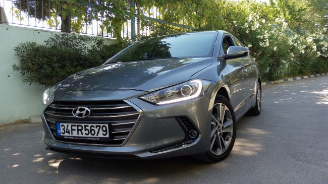 Hyundai Elantra 1.6 CRDi Testi