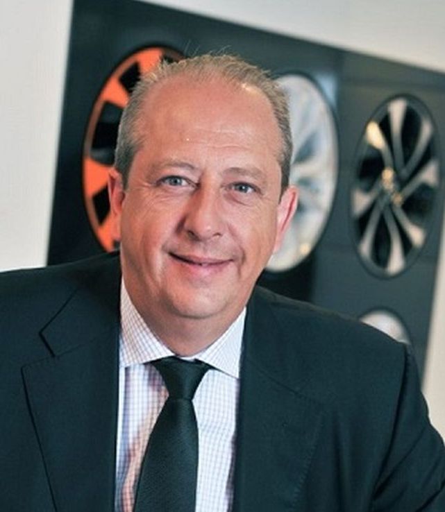 Peugeot’da CEO Değişikliği