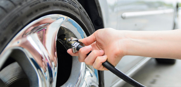 Aracınızda Lastik Hava Basıncı Ne Kadar Olmalı? Tüm Ebatlar İçin Güncel PSI Değerleri