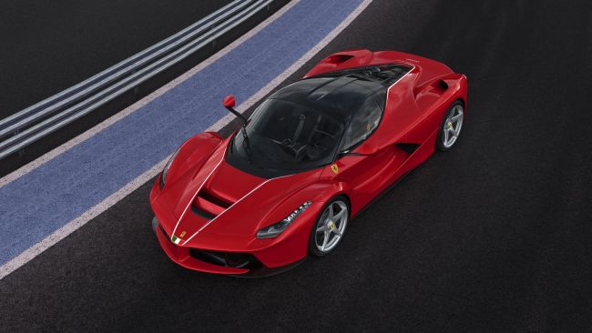 Son LaFerrari, Depremzedeler İçin  7 Milyon Dolara Satıldı!