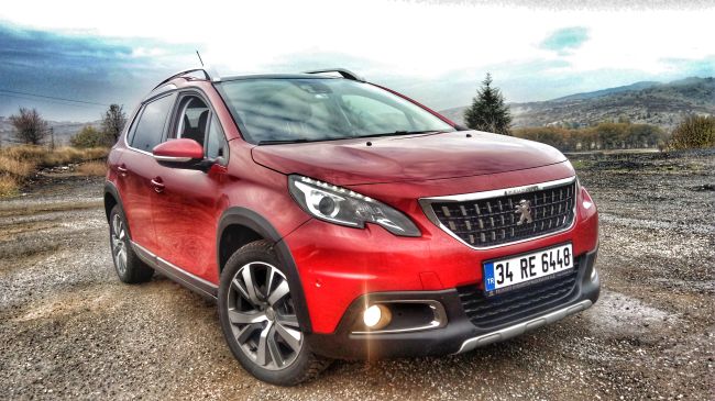 Peugeot 2008 Yeni 1.2 PureTech Testi