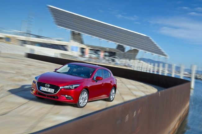 2017 Mazda3 satışa sunuldu…
