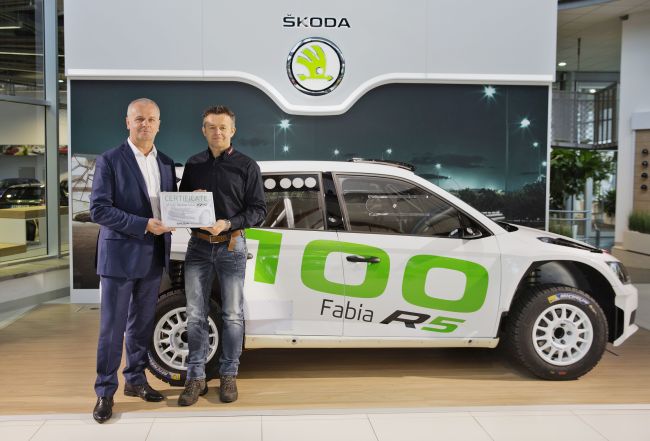 Skoda’nın Ralli Aracı Fabia R5 100 Adetlik Satış Yakaladı