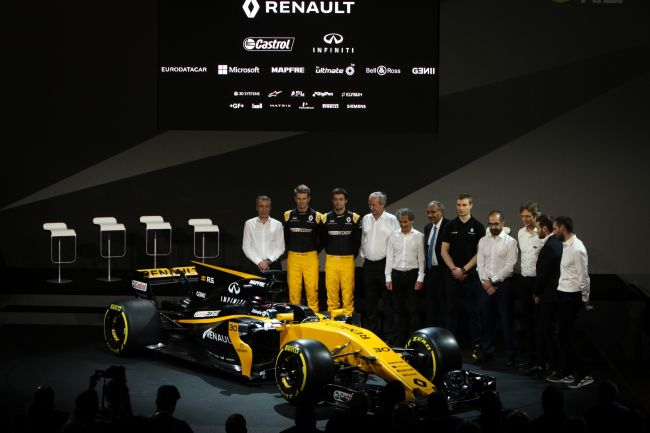 Renault Sport Formula 1 Takımı R.S.17’yi tanıttı