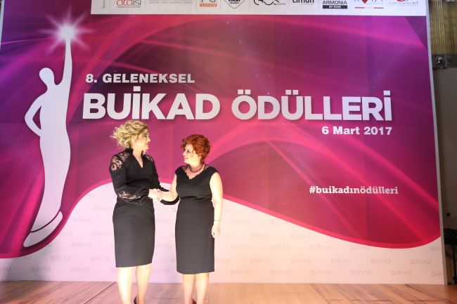 Yılın Başarılı Kadın Yöneticisi Seger Genel Müdürü Tülin Tezer oldu