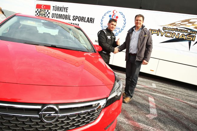 Şampiyonlar Şampiyonu Opel Astra’sına Kavuştu