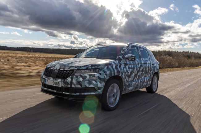 SKODA Yeni Kompakt SUV’una  KAROQ İsmini Verdi
