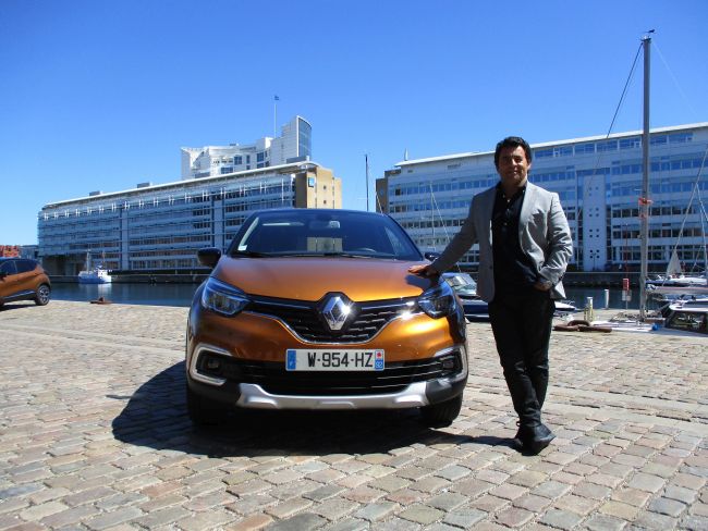 Renault’nun yenilenen şehirli crossover modeli Captur Türkiye’de…
