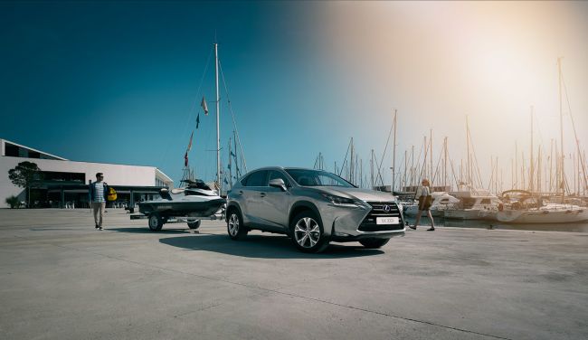 Lexus’un Lüks Modelleri Kalmış Marina’da