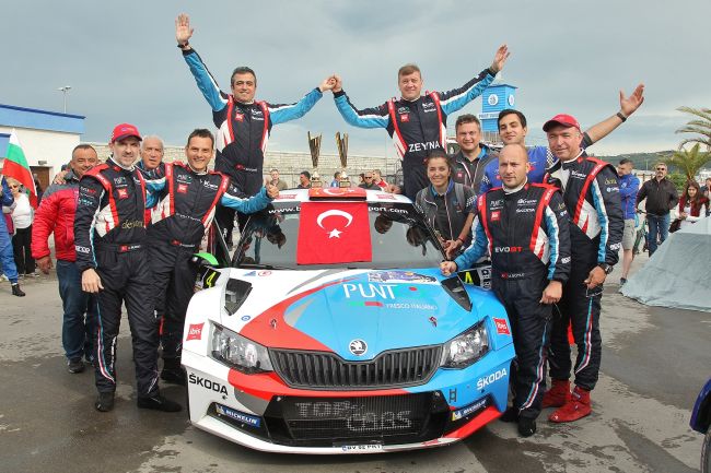 Skoda Fabia R5, Bulgaristan Rallisi’nde  Başarısını Sürdürdü