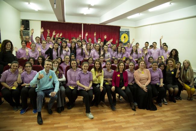 Ford Otosan’ın “Bal Arıları Mühendis Oluyor” Projesi 64 ilde 8.386 kız öğrenciye ulaştı