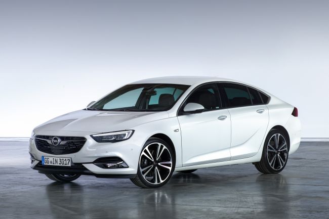 Yeni Insignia Verimliliğiyle de Göz Kamaştırıyor