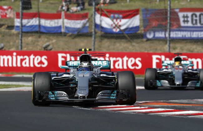 Mercedes AMG Petronas Belçika’da zirvede kalmak istiyor