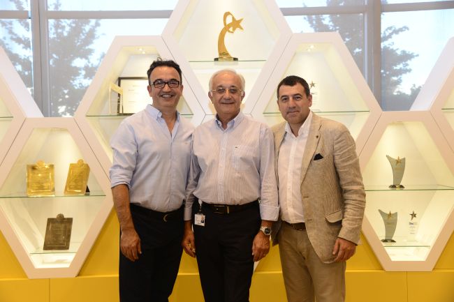 Kariyer Fabrikası:  Oyak Renault’dan yurtdışına iki transfer daha