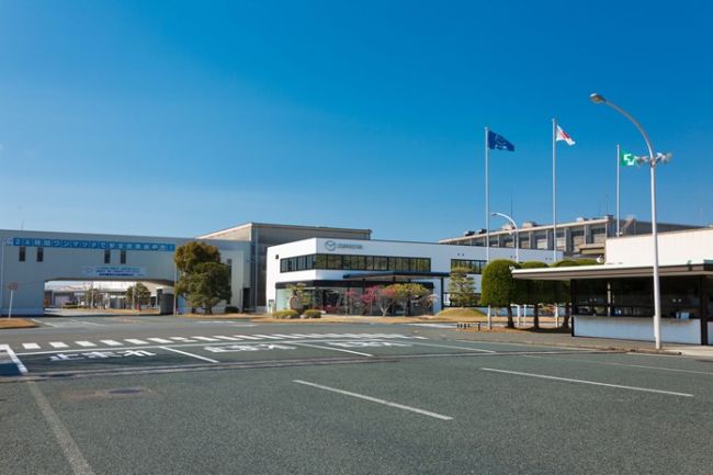 Mazda, Hofu fabrikasında CX-5 üretimine başlıyor..