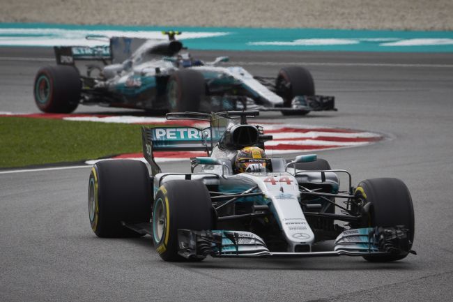 Mercedes AMG Petronas Japonya’dan avantajlı dönmek istiyor