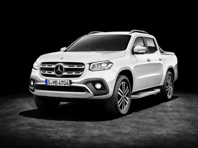 Merakla beklenen Mercedes-Benz X-Class, Türkiye’de!