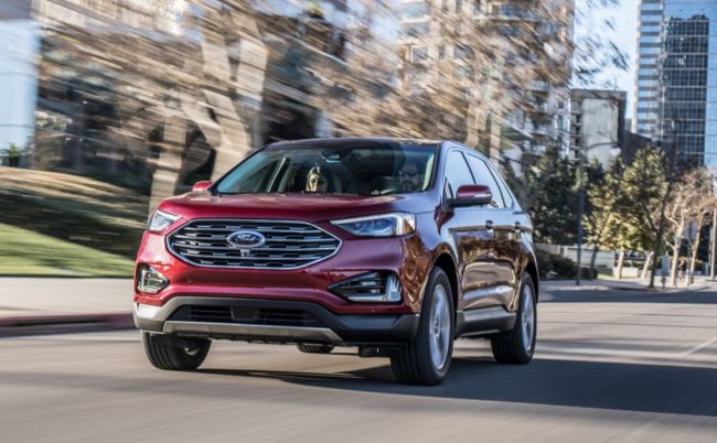 Ford Edge de Sonunda Yüzünü Tazeledi!