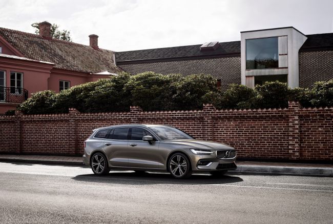 Volvo Cars Cok Yonlu Aile Station Modeli Yeni V60’i Tanitti