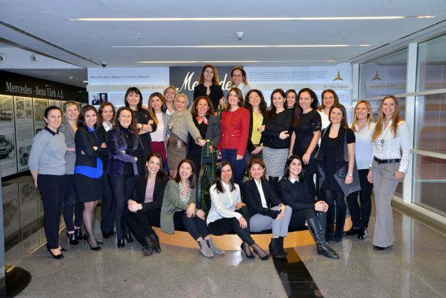 Mercedes-Benz Türk, otomotiv sektöründe kadın gücüne inanıyor