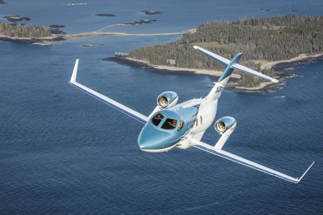 HondaJet Elite yeni motor tasarımıyla  uçuş menzilini 400 km artırdı