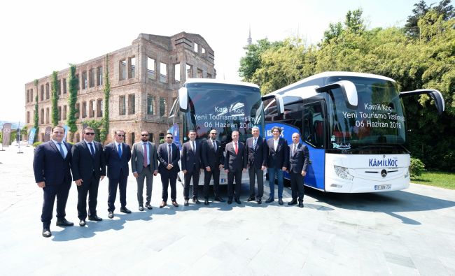 Mercedes-Benz Türk’ten Kamil Koç’a yılın teslimatı