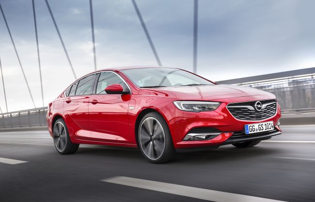 Opel Insignia’lar Kapınıza Gelecek