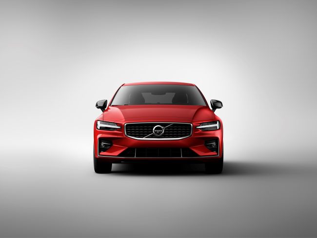 Volvo Cars’in ABD’de uretilen ilk Volvo otomobili: Yeni Volvo S60