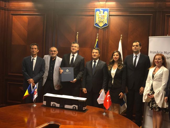 Anadolu Isuzu tarihinin tek seferde en büyük ihracat sözleşmesine imza attı