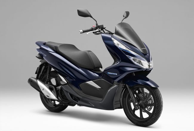 Honda, hibrit teknolojisiyle donatılan PCX HYBRID Scooter ile mobiliteye yeni bir bakış açısı kazandırıyor