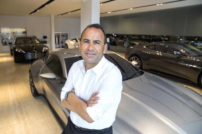 Aston Martin’in en ateşlisi ‘DBS Superleggera’ görücüye çıktı