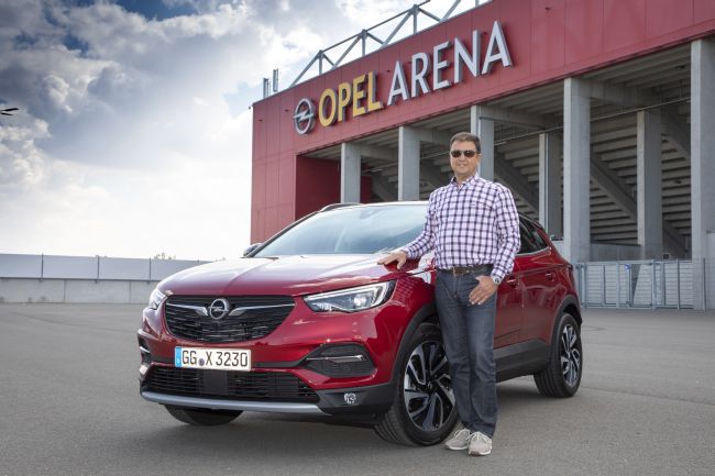 Opel’in X Ailesinde Her İhtiyaca Uygun Bir Model Var