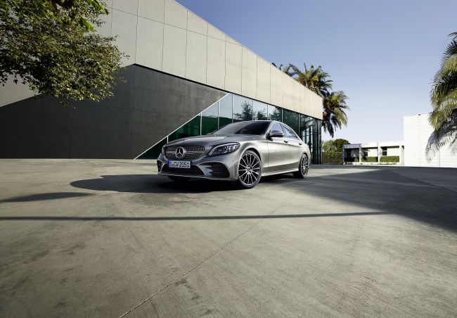 Yeni Mercedes-Benz C-Serisi Ailesi Türkiye’de